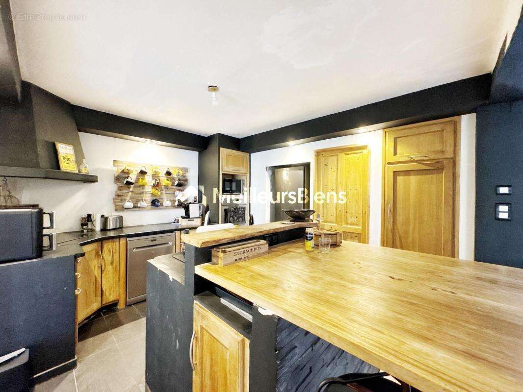 Maison 130 m² avec véranda et jardin – Centre de Vic-la-Gardiole - photo 2