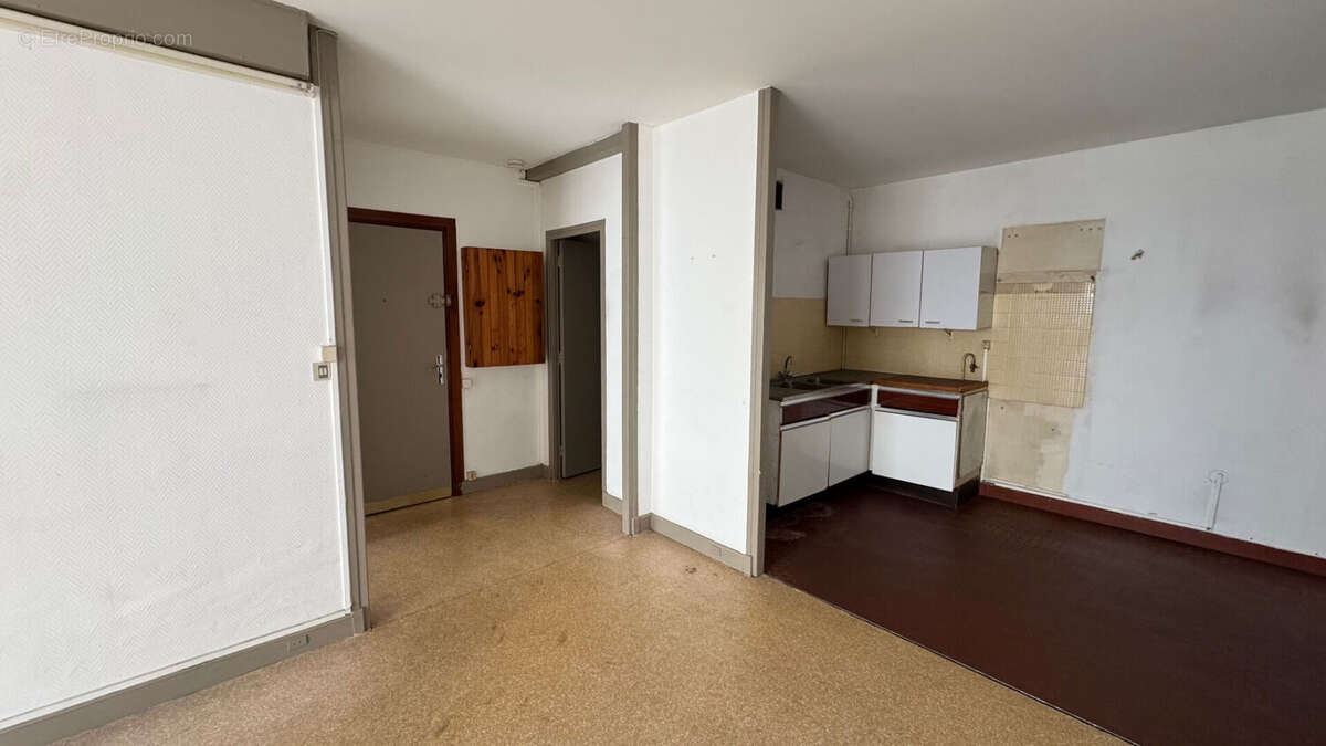Appartement à PARIS-12E