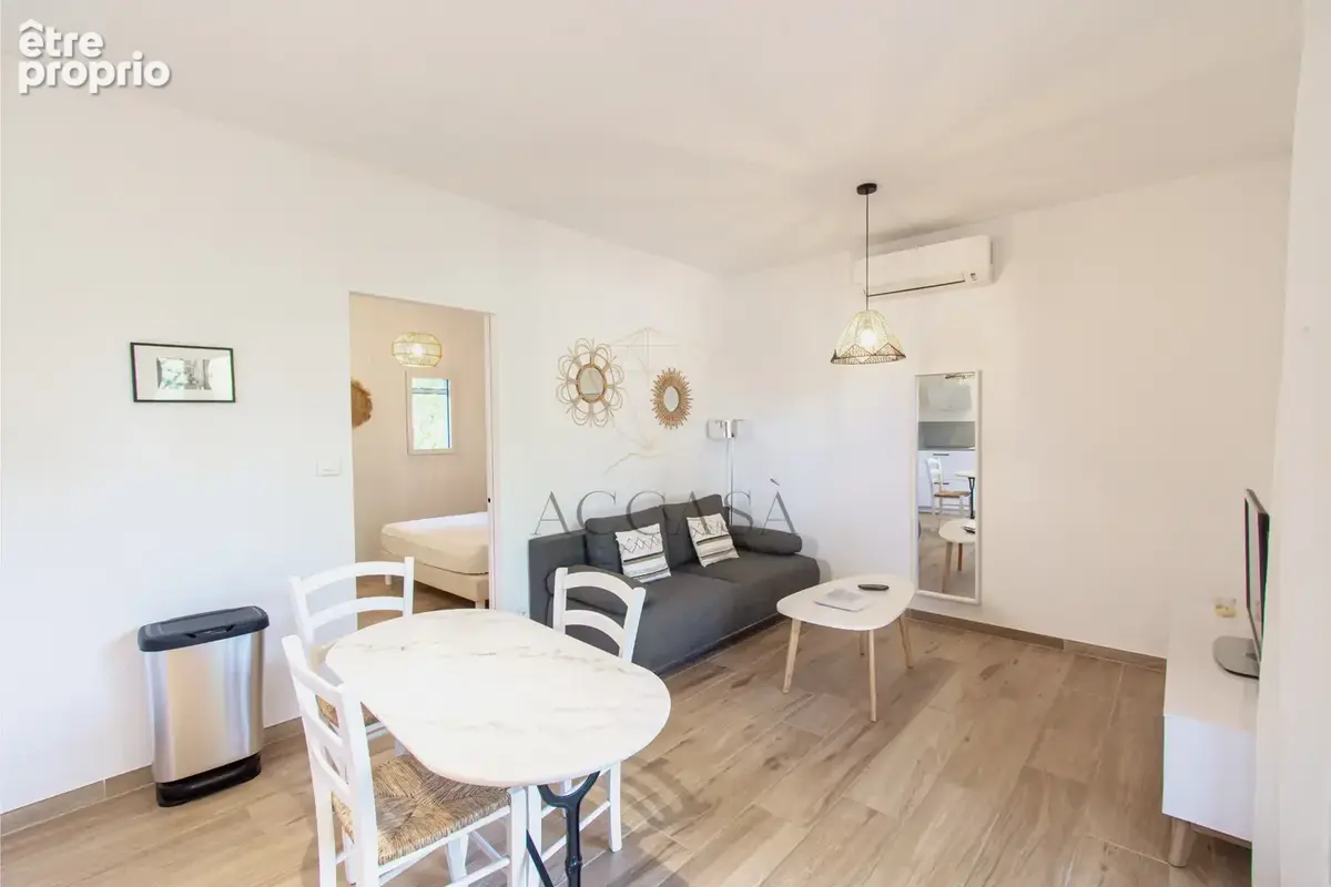 Palombaggia   N12 : Charmante mini-villa de plain-pied entièrement rénovée au sein d’une résidence sécurisée a - photo 6