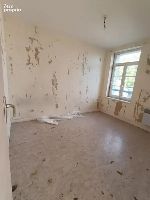 Immeuble / 268 m² / 127 000 EUR / FAUQUEMBERGUES - photo 2