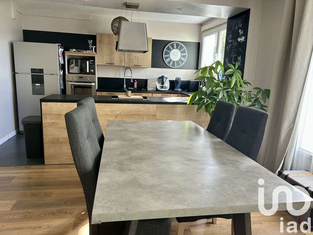 Appartement 82 m² à Le Havre  - photo 2