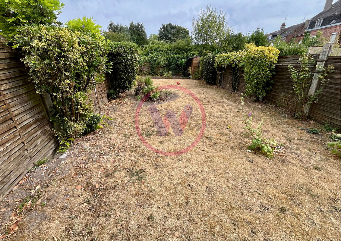 EXCLUSIVITE - ARRAS GARE - Maison de ville de 171m2 - 4 chambres et jardin - photo 8
