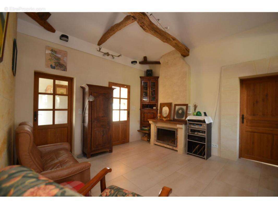 Maison 97 m² à Saint-Antoine-Sur-L'isle  - photo 6