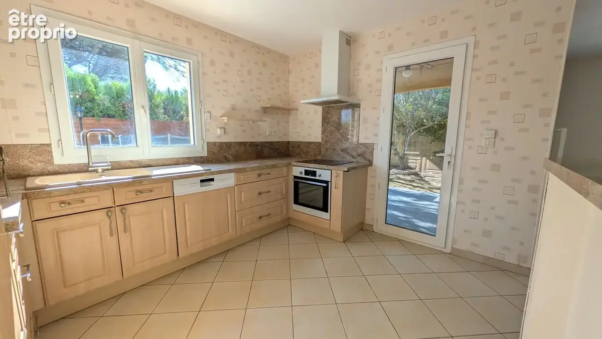 Maison F5 - récente de plein pied  à CORNAS - photo 8