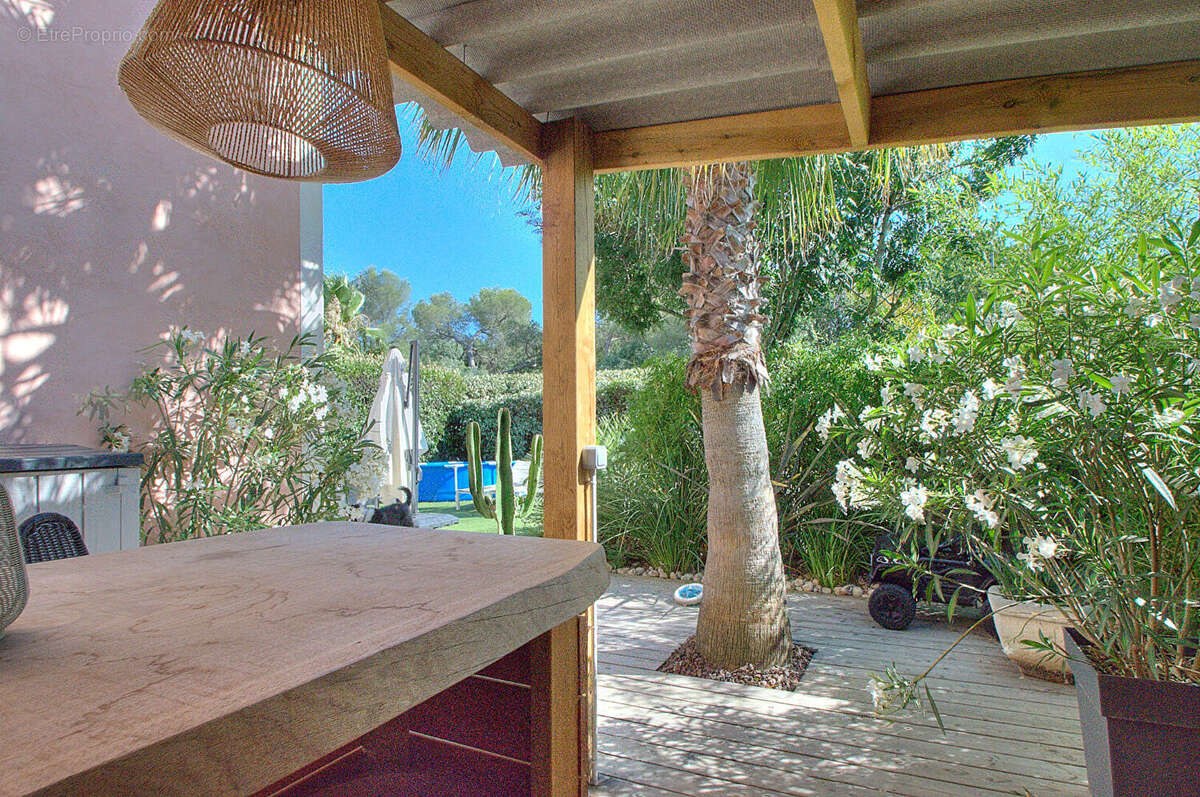 Maison à SAINT-RAPHAEL