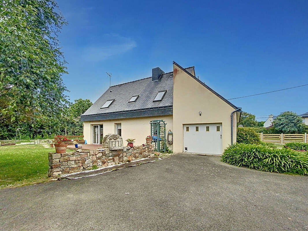 PLOUBAZLANEC Maison  120 m2 Jardin 1230 m² Proche centre ville - photo 17