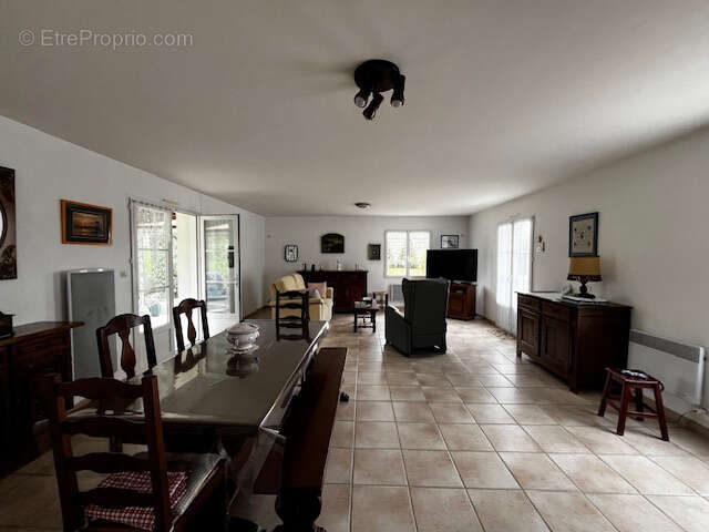 Maison à SAINT-MICHEL-CHEF-CHEF