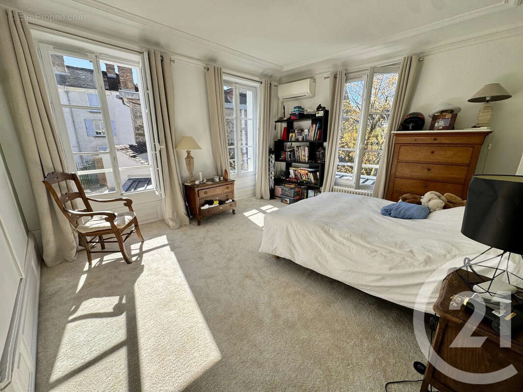 Maison 293 m² à Fontainebleau  - photo 18