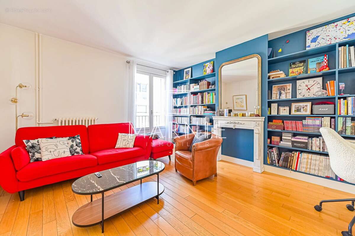 Appartement à PARIS-15E