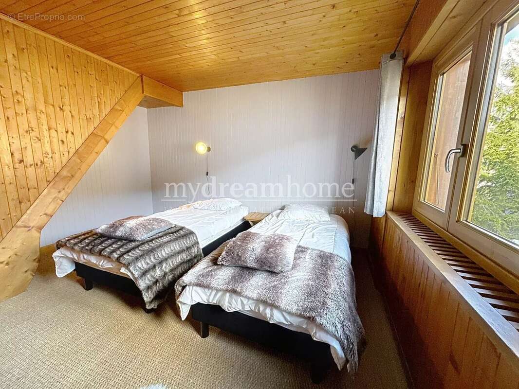 Maison à CREST-VOLAND