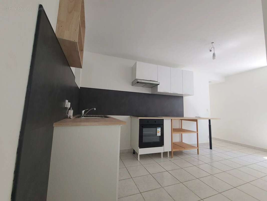 Appartement à SAINT-MARCEL-LES-VALENCE