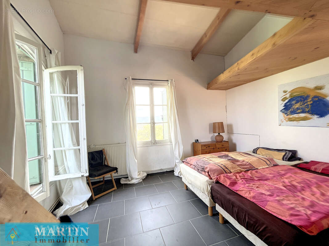 Maison à VIVES