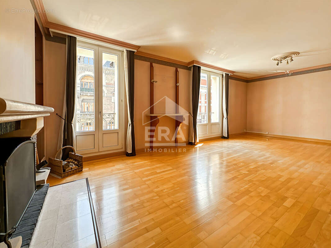 Appartement T5 Spacieux 142m² Reims Aristide Briand / Jean Jaurès - photo 7