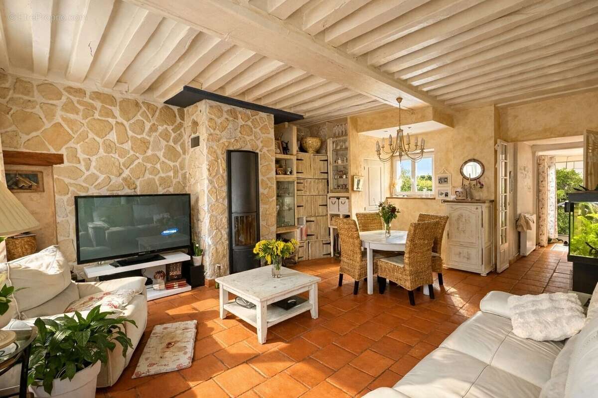 Maison Proche Chambly - photo 2