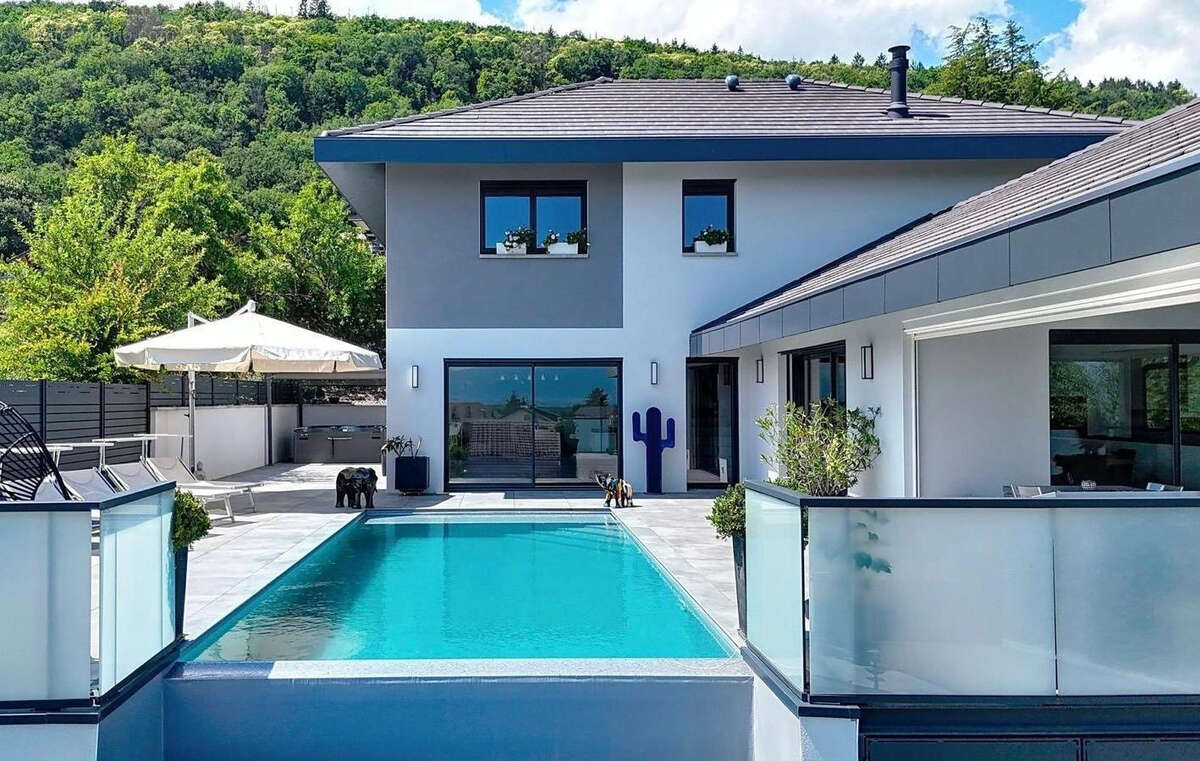 Maison à DIVONNE-LES-BAINS