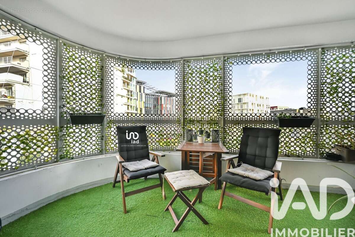 Photo 2 - Appartement à NANTERRE