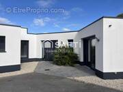 Photo 1 - Maison à BARLIN