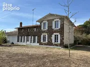 Maison à SALLES