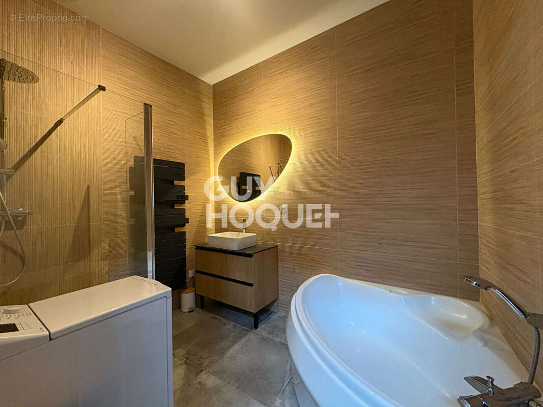 Appartement à GIVORS
