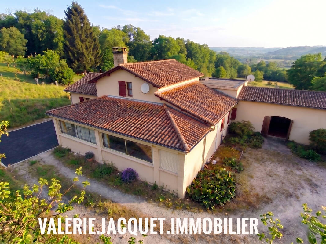 Maison à SAINT-CIBARD