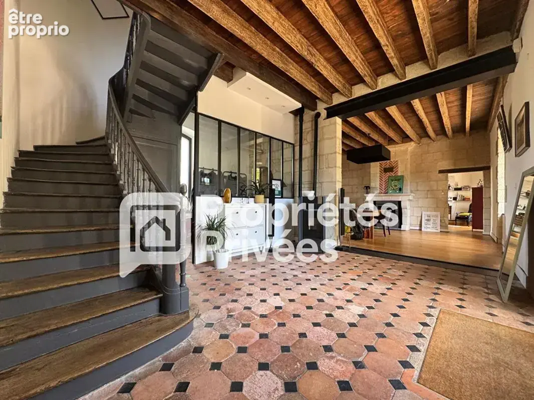 EXCLUSIVITE A VENDRE 49400 Souzay Champigny Maison 8 pièces 235 m2 jardin - photo 2