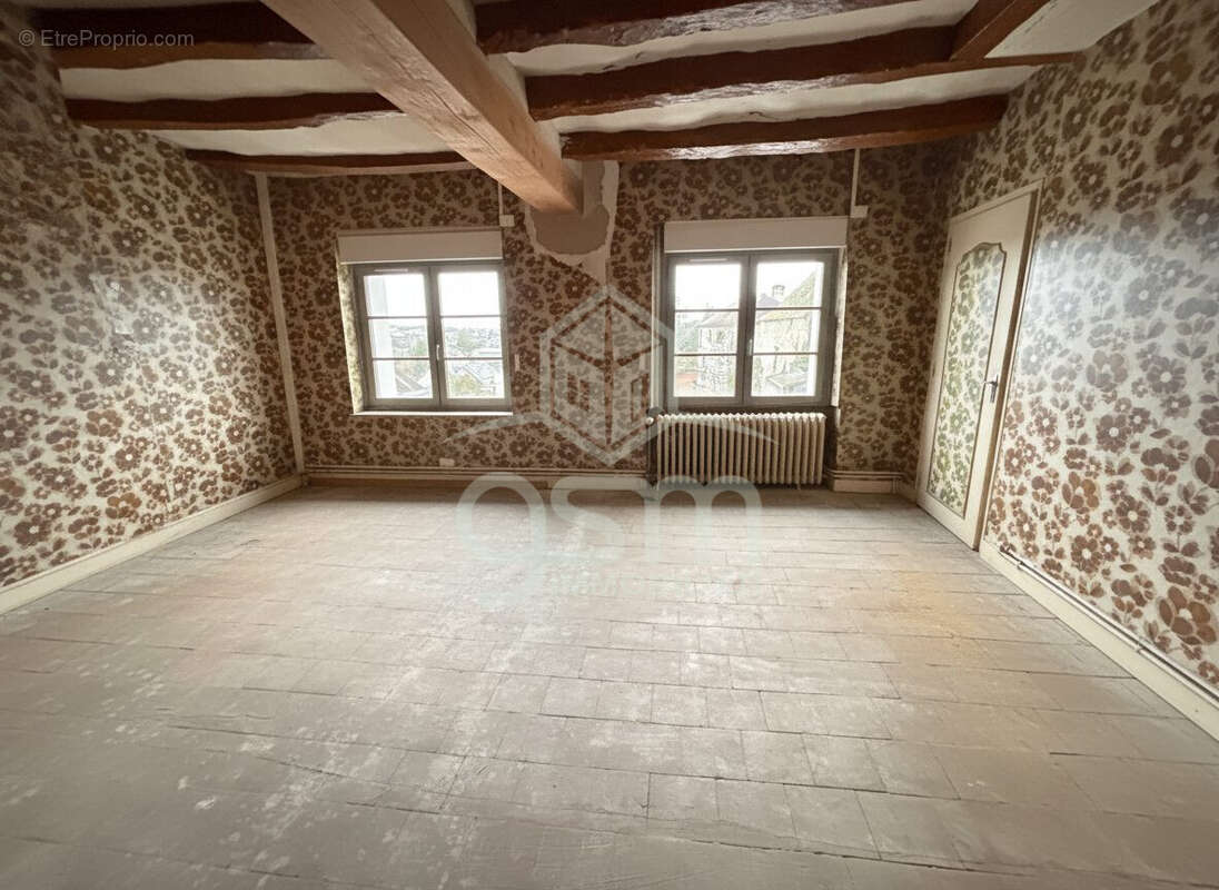 Maison à SAINTE-MAURE-DE-TOURAINE