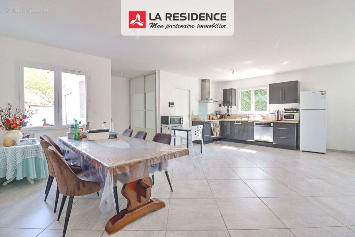 Maison 104 m² à Mont-Pres-Chambord  - photo 3