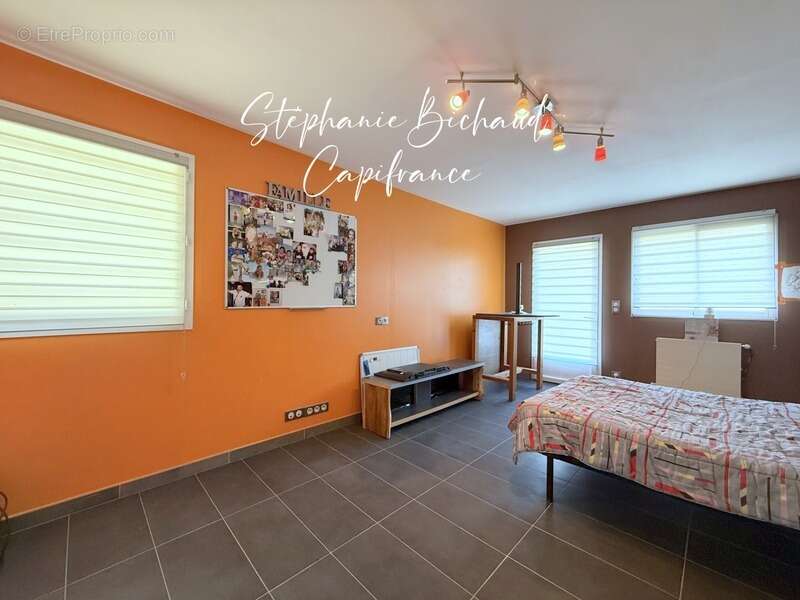 Maison à CHATEAUVIEUX