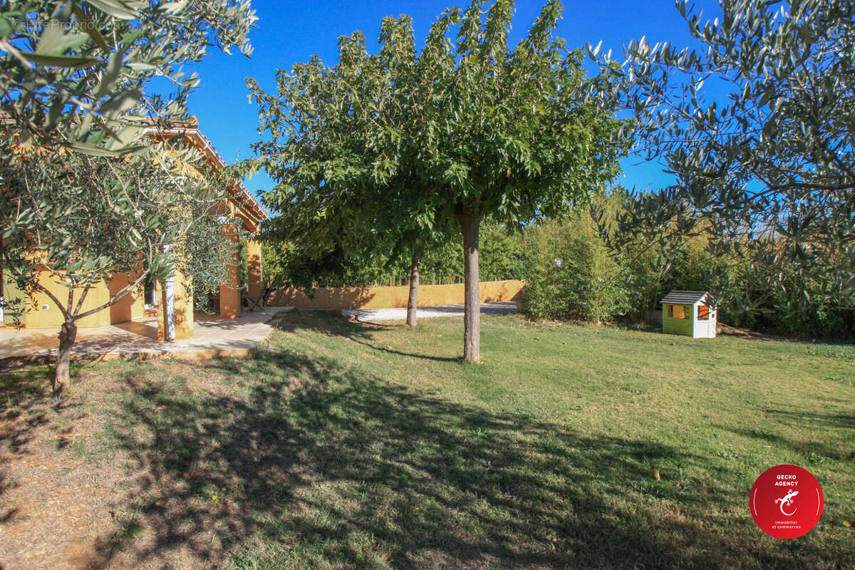 Maison à FIGANIERES