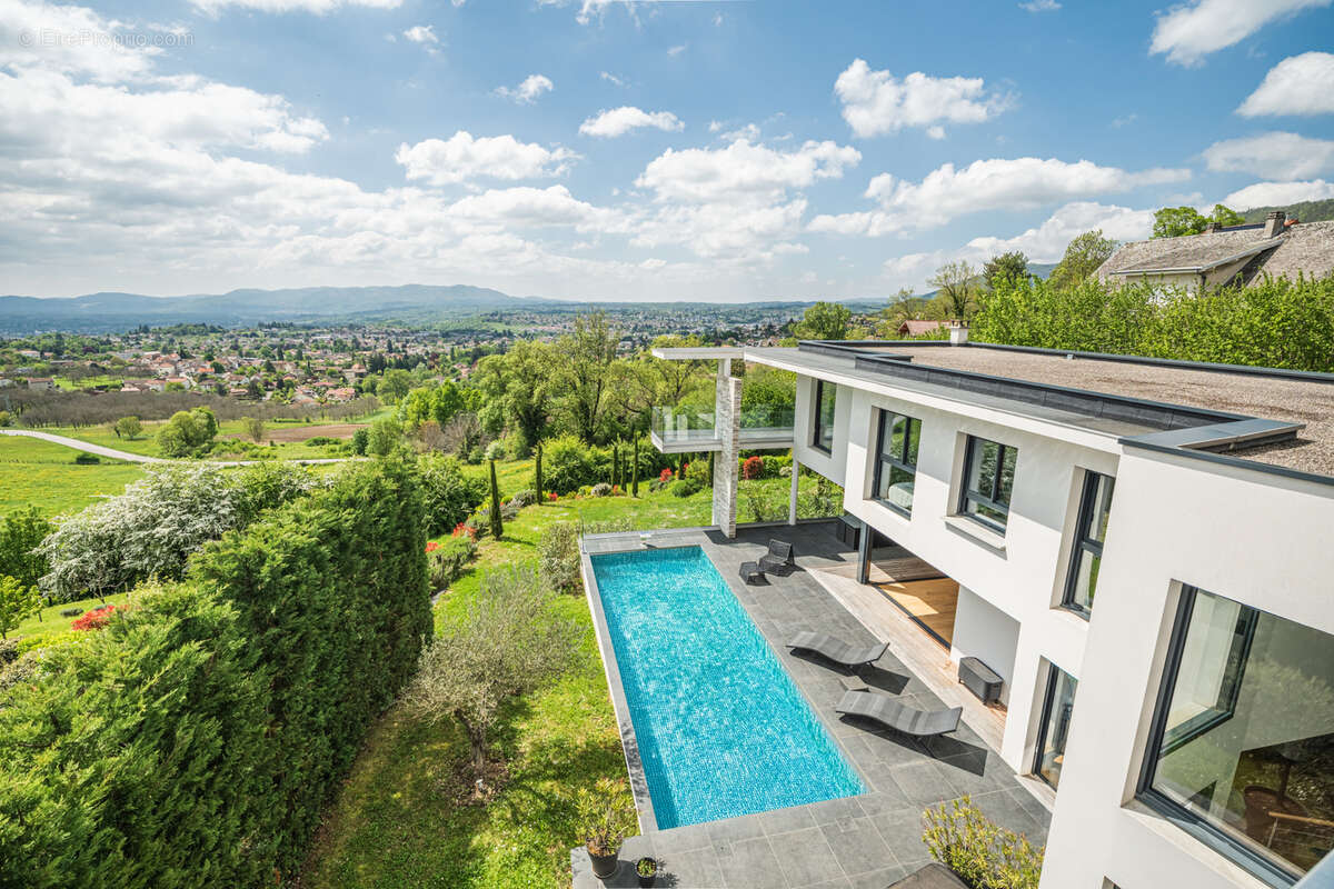 Maison à COUBLEVIE