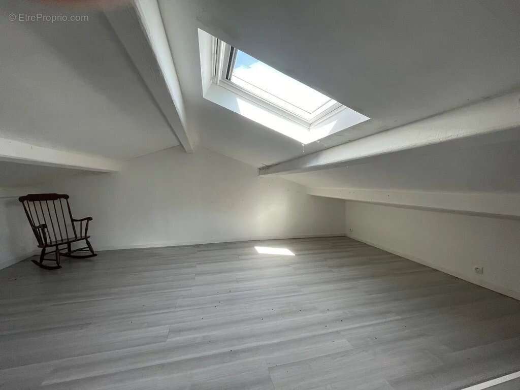 Maison à SAINT-ANDRE-DE-CRUZIERES