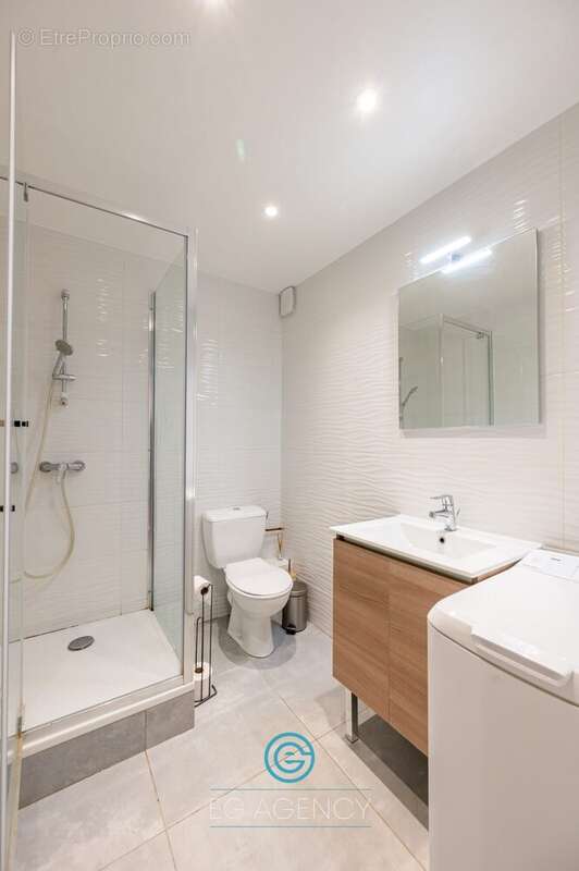 Appartement à MARSEILLE-6E