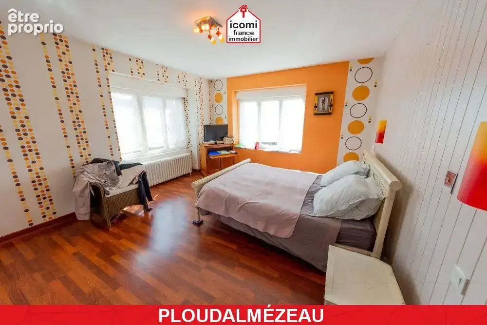 Finistere - ploudalmézeau (29830) - a vendre - appartement t5 133m² - 4 chambres - dalle beton - seul a l'etage - garage - beau  - photo 7
