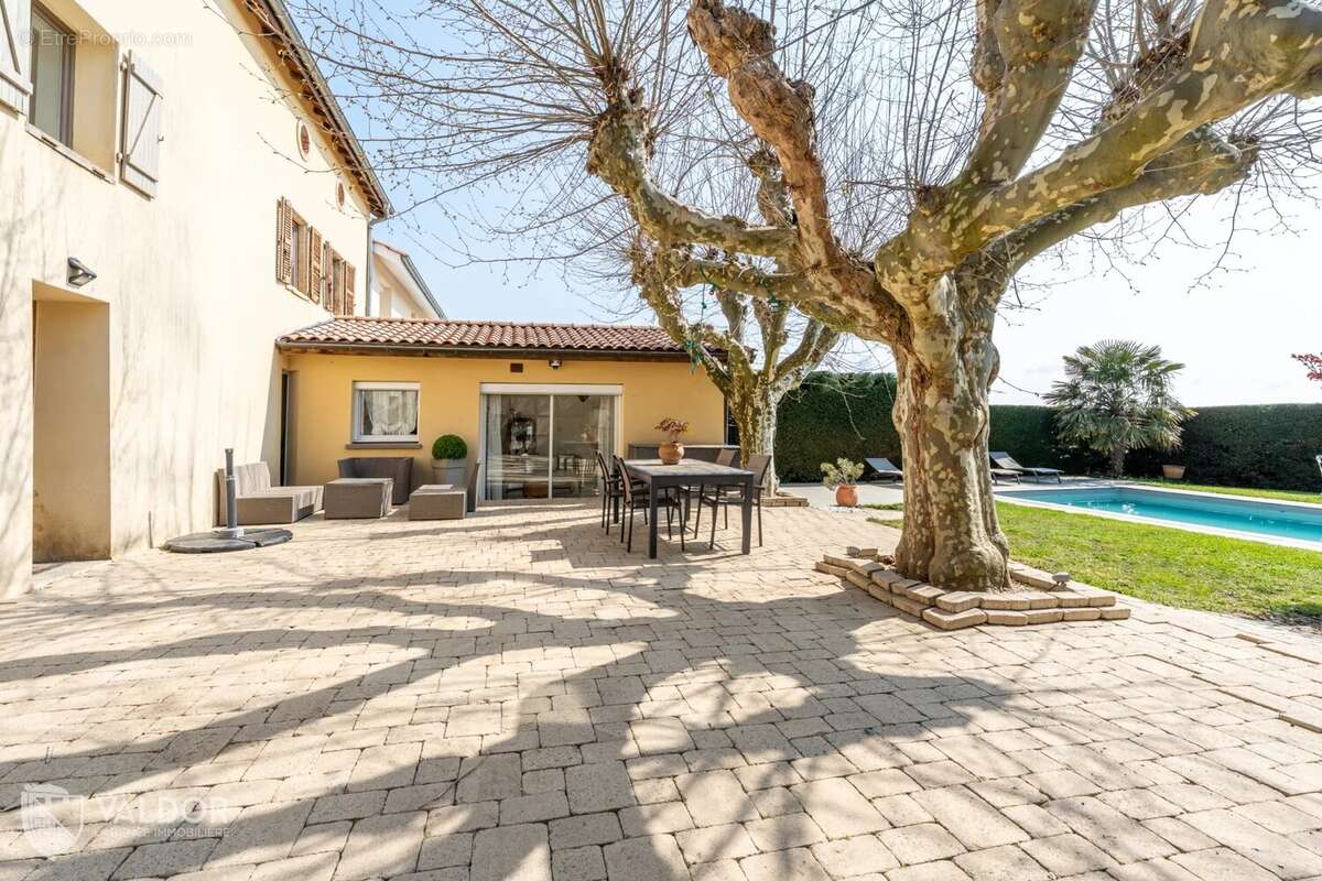 Maison à POLLIONNAY