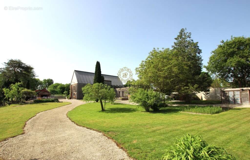 Maison à CHALON-SUR-SAONE