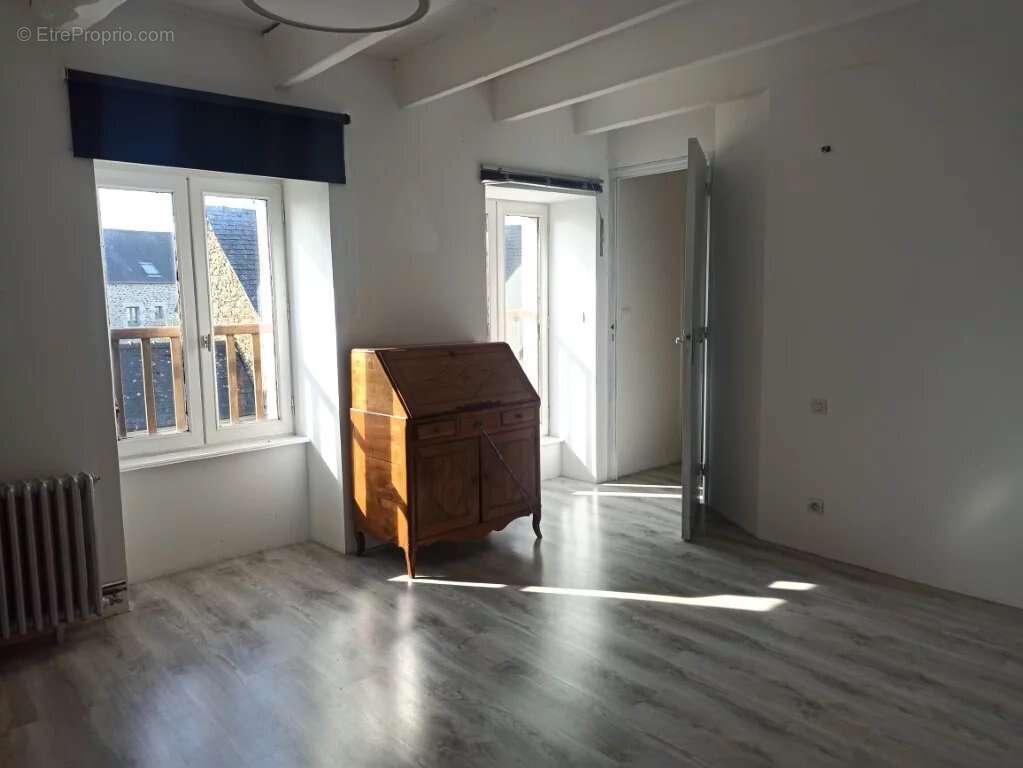 Maison à PLOUER-SUR-RANCE