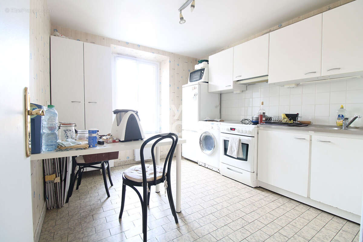 Appartement à BRIE-COMTE-ROBERT