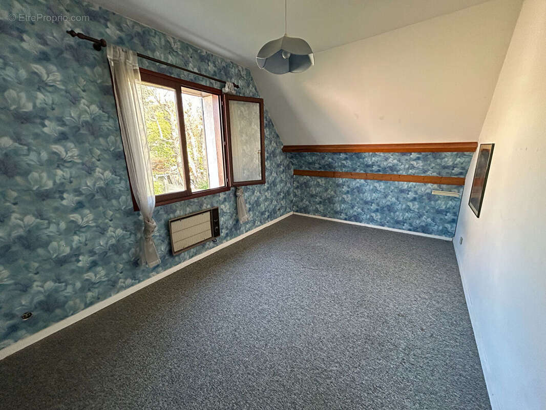 Maison à L'HAY-LES-ROSES