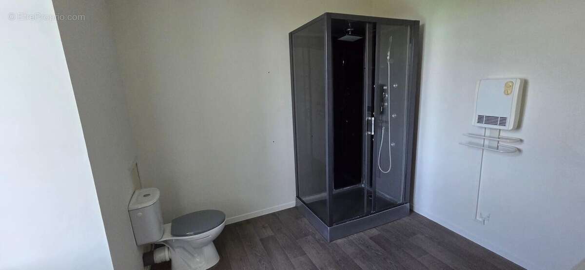 Maison 133 m² à Leigne-Les-Bois  - photo 5