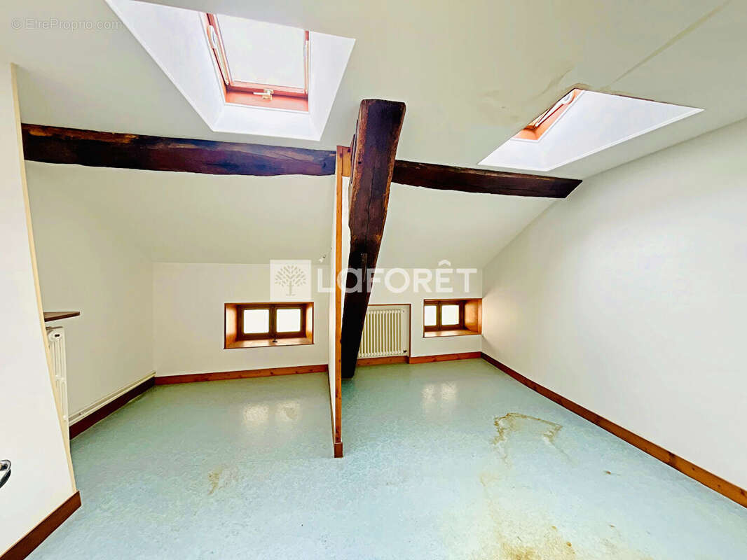 Maison à SAINT-AMOUR