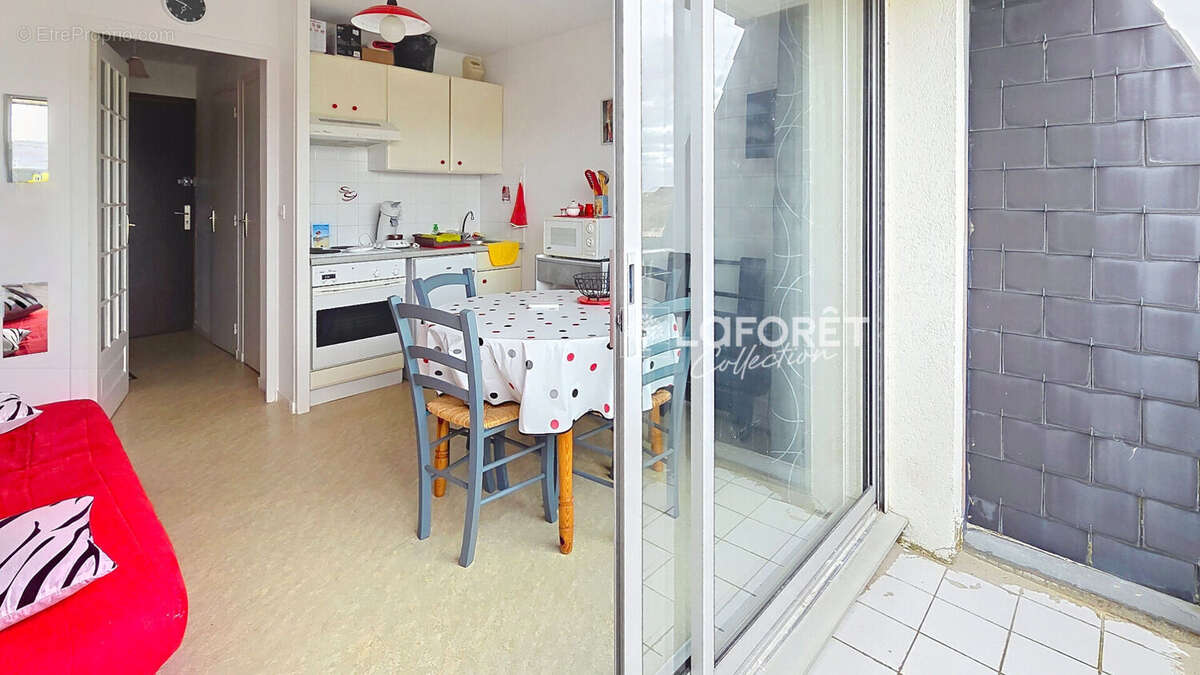 Studio Cabine avec parking - 50m de la plage - photo 3