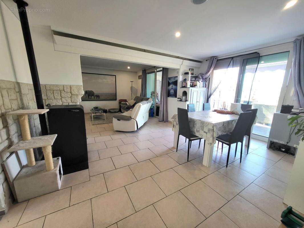 Maison 126 m² à Coaraze  - photo 4