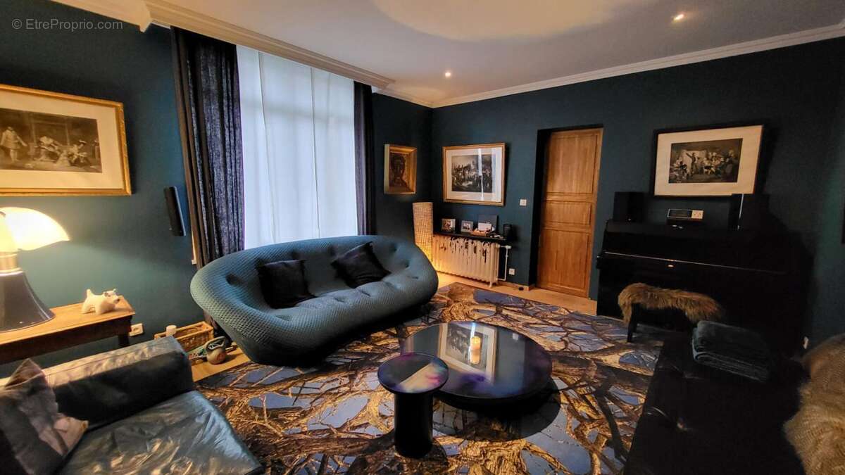 Maison à SAINT-QUENTIN