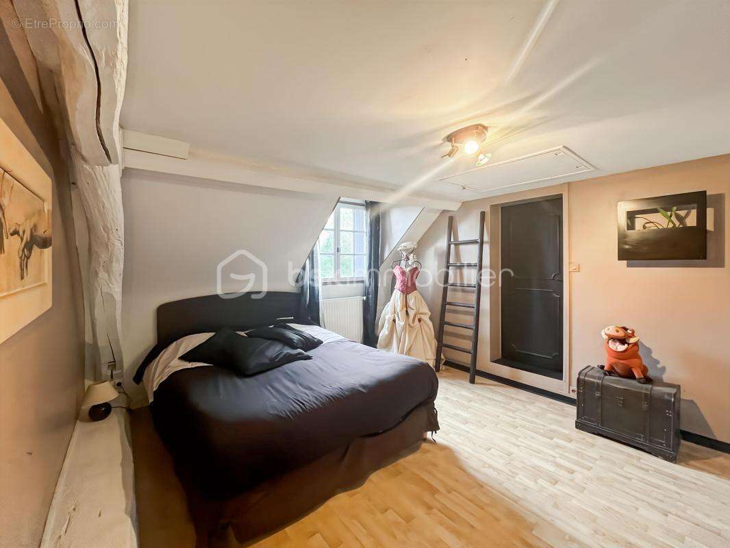 Maison à CHAMPIGNY