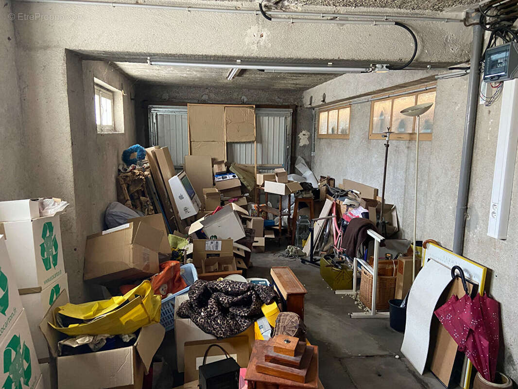 Bel appartement T2 dans Vendôme avec grand garage privatif.. - photo 13