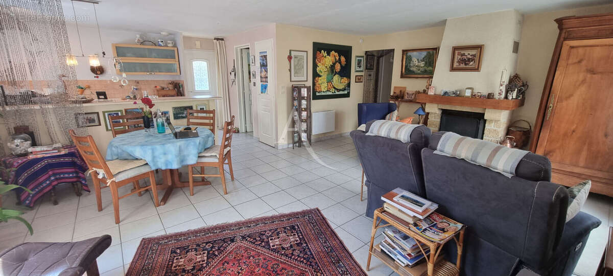 Maison à SAINT-REVEREND