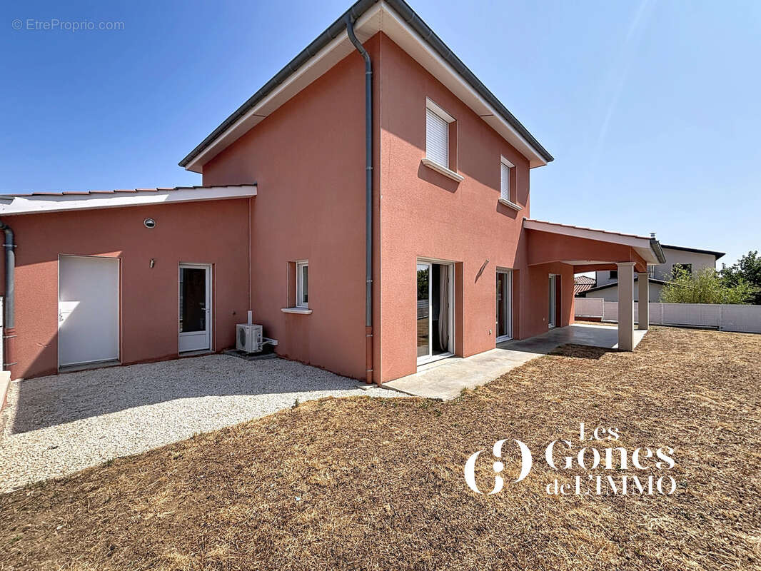 Maison T5 de 142m2 - double garage - Terrain de 675 m2 - photo 14
