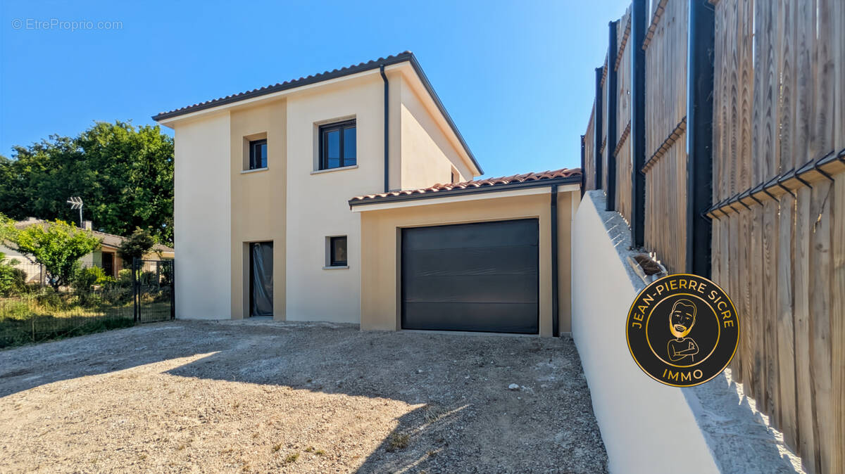 Maison à EAUNES