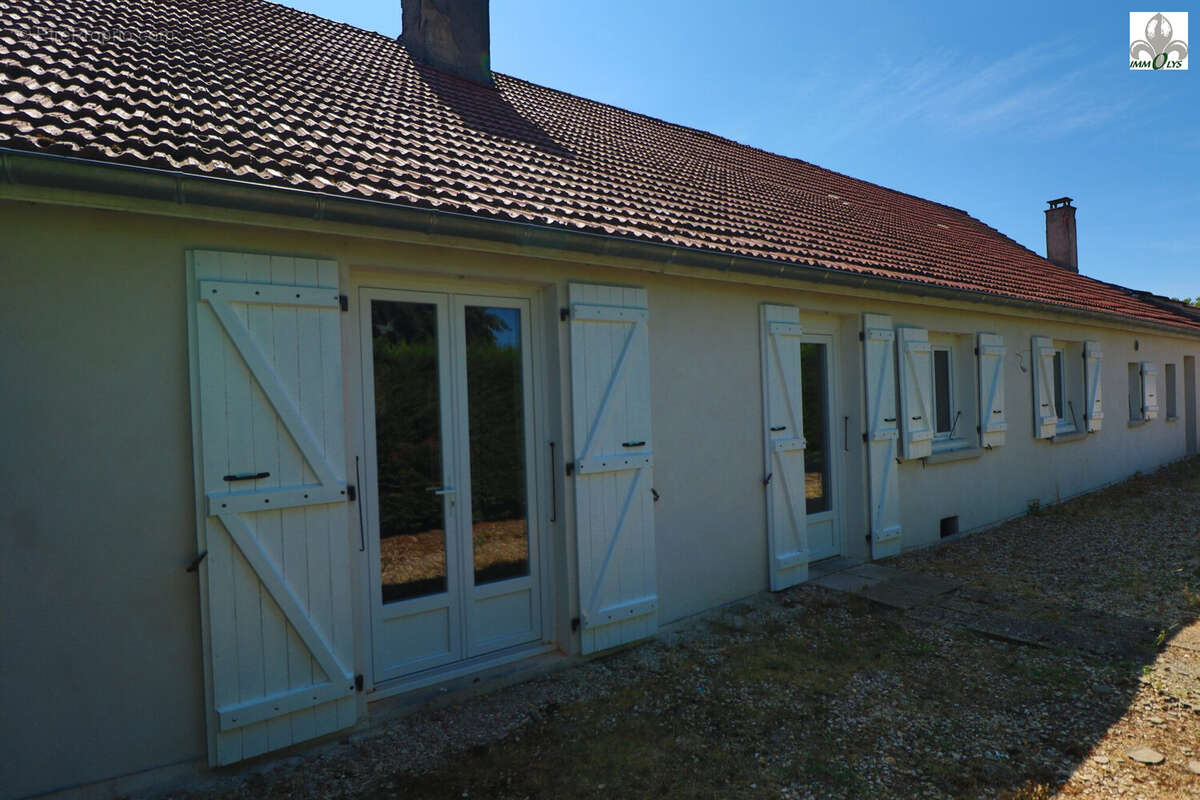 Maison 121 m² à Pouilly-Sur-Saone  - photo 6