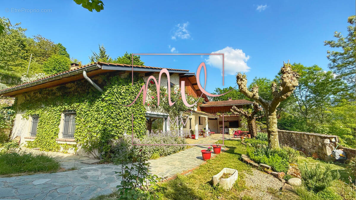 Maison à TULLINS